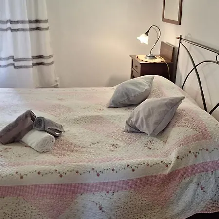 Apartment Crocant House