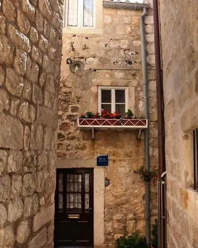 Crocant House Дубровник